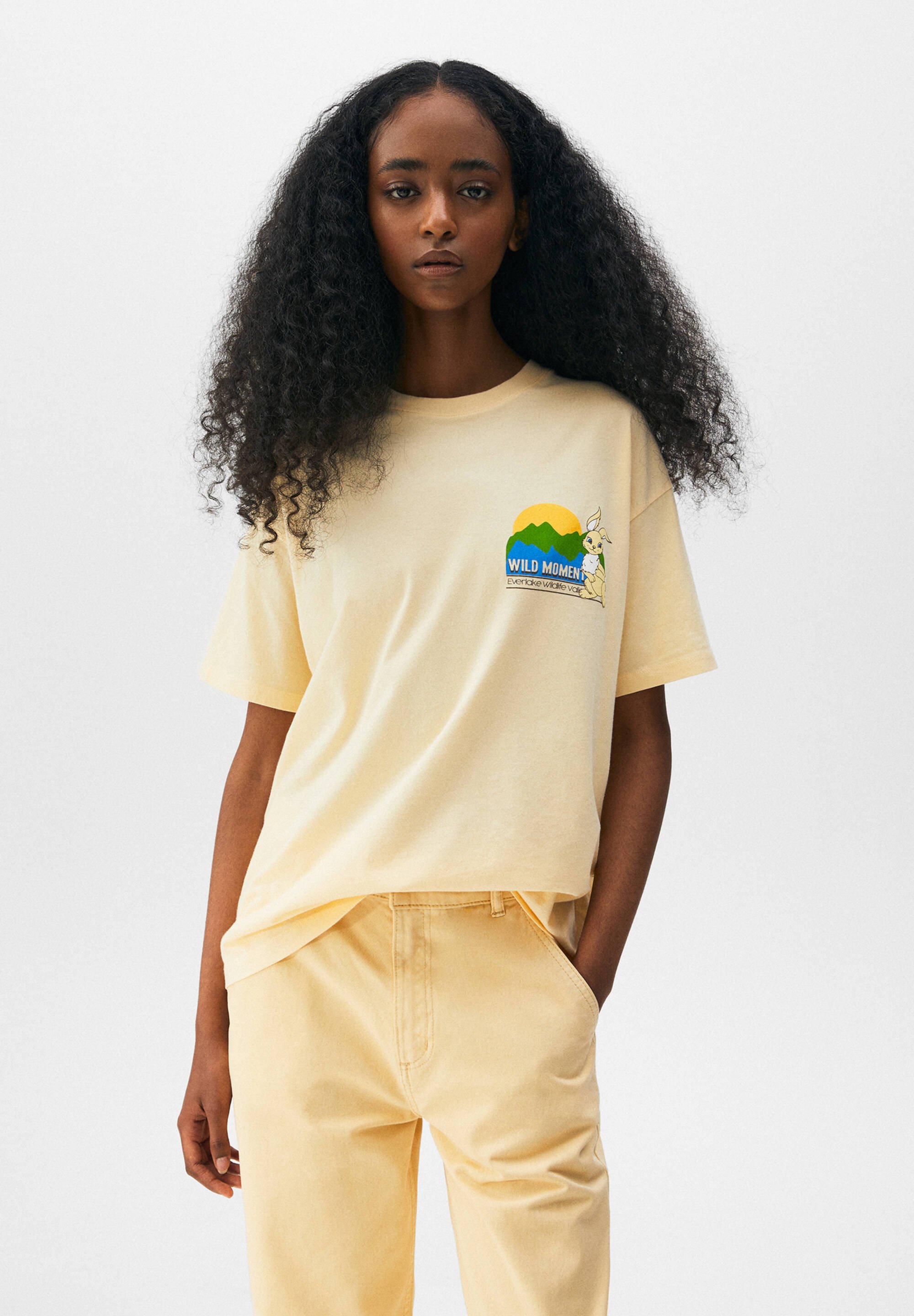 pull and bear yellow shirt