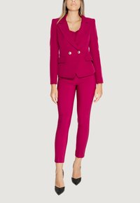Rinascimento Blazer - bordeaux