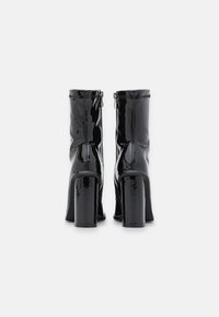 RAID Bottines à talons hauts - black
