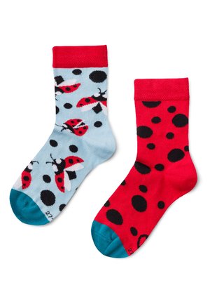 1 PAAR MIT 2 UNTERSCHIEDLICHEN DESIGNS MOTIV MARIENKÄFER - Sokken - mehrfarbig