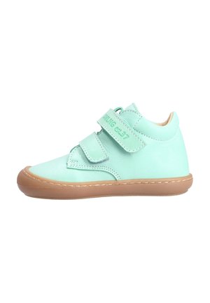 Baby shoes - green