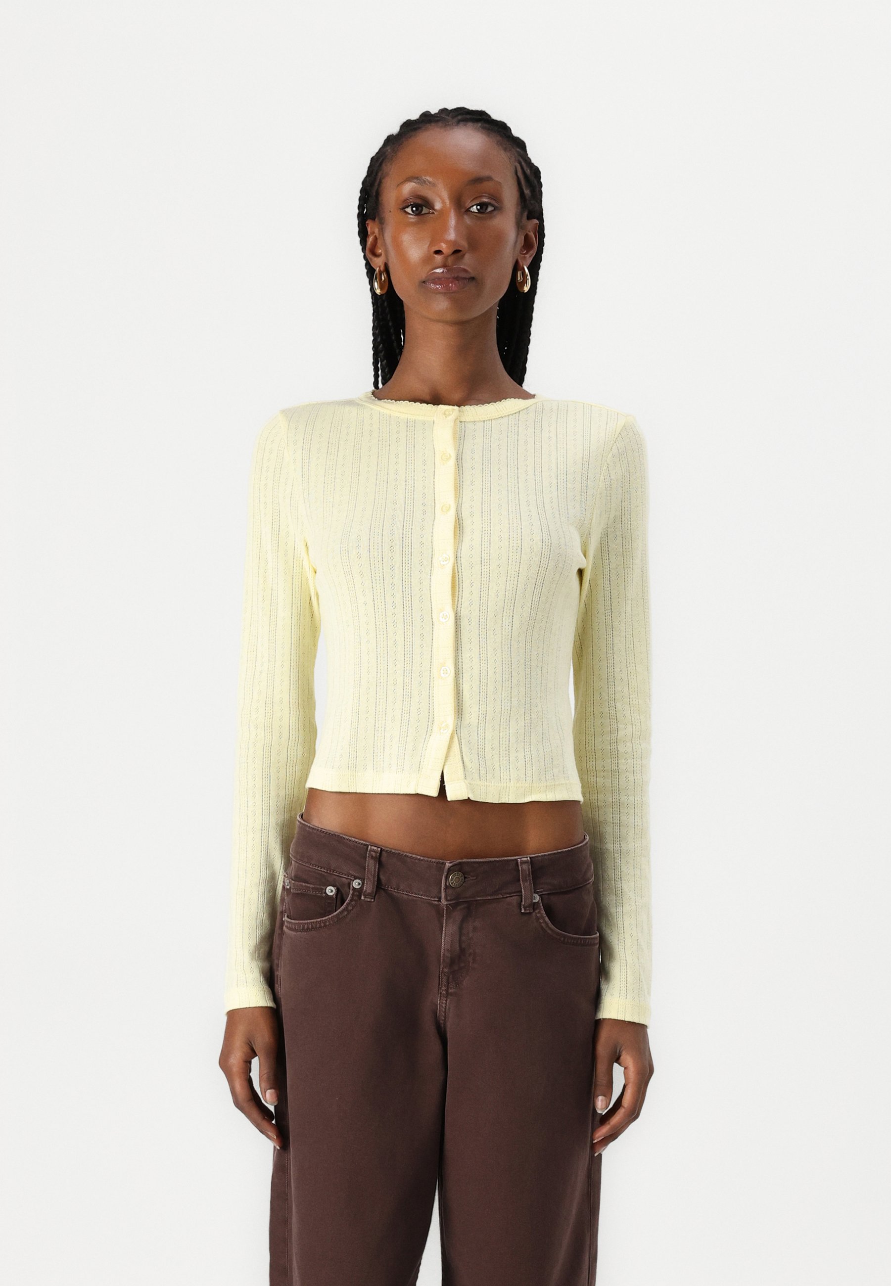 urban outfitters yellow crop top