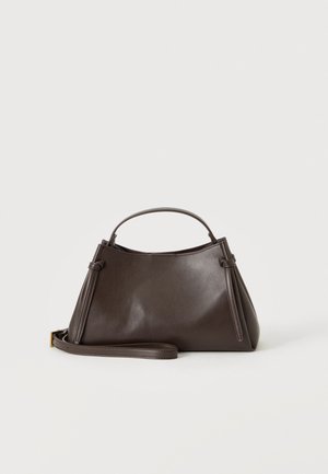 Gina Tricot, SMALL BOX BAG - Дамска чанта - brown