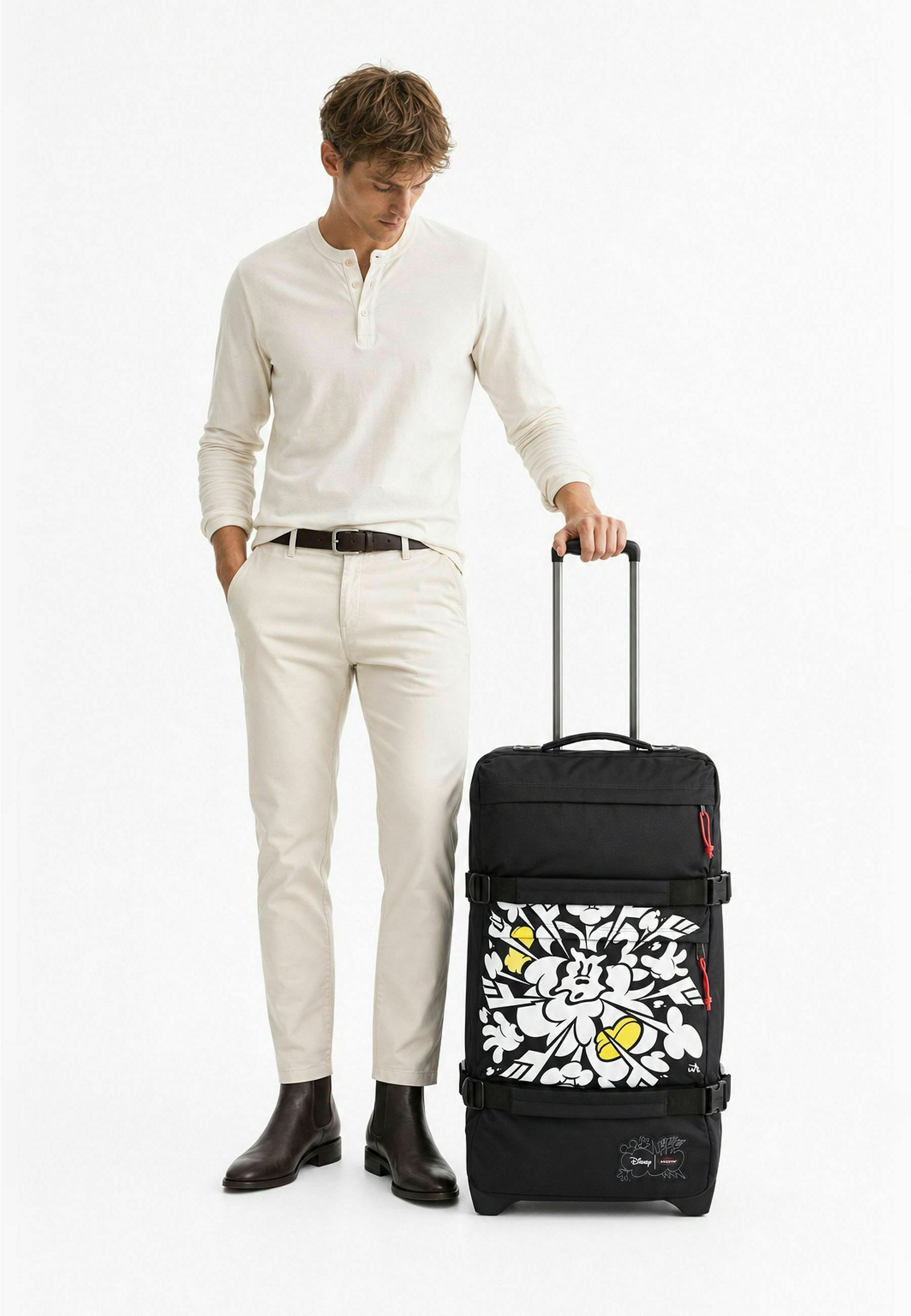 Eastpak 트랜짓R 플러스 2 롤링 여행가방 68cm
