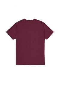 Bordeaux kortærmet t-shirt lavet af blødt bomuld. Enkel design med rund hals og ingen synlige mønstre eller grafikker.