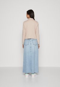 ONLY Petite ONLLILIA - Blejzr - rose smoke/melange