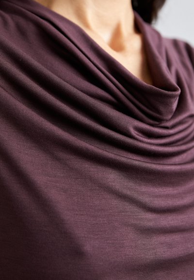 Tiger of Sweden JELA - Toppi - dark wood