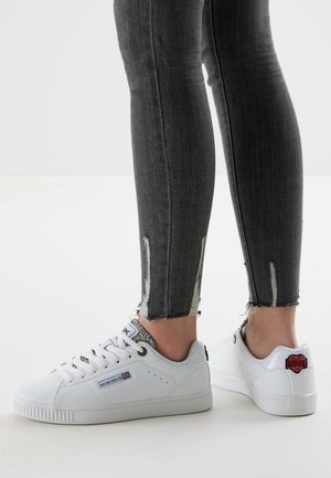 British Knights Sneakers da donna Mist - Sport is good