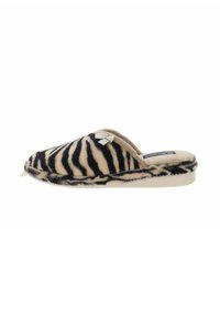 Zapatilla de casa a rayas de cebra en negro y beige, con un suave exterior de piel sintética, punta redondeada y un pequeño lazo decorativo en la parte superior. Suela plana.