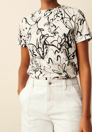 T-shirt z nadrukiem