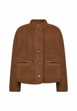 Brun fleecejakke med rund krave, knaplukning foran og to sidelommer. Struktureret stof og afslappet pasform.