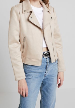 Kurtka ze skóry ekologicznej