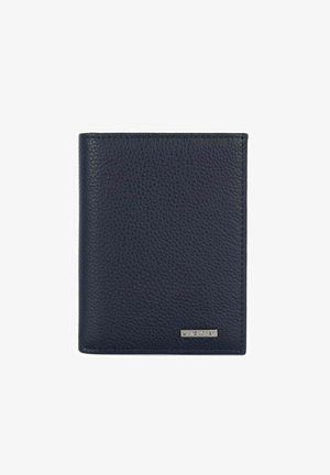 Portefeuille en cuir bleu marine avec une finition texturée, doté d'une plaque logo en métal et de coutures minimes, de forme rectangulaire. Design compact.