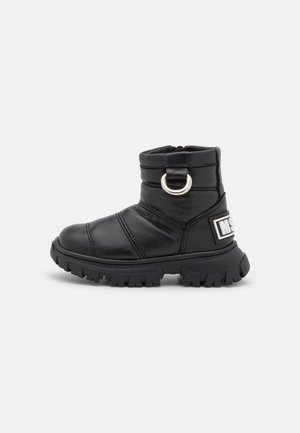 Botas clássicas de cano curto - black