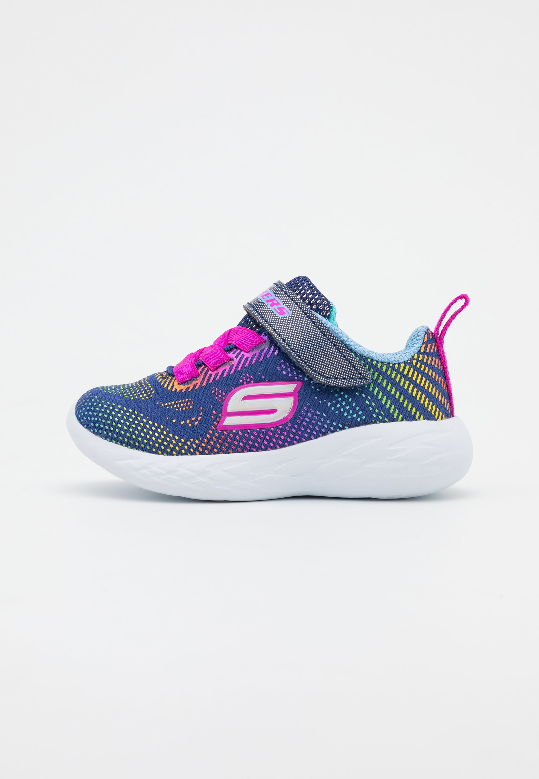 skechers neutral running shoes