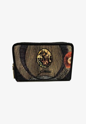 Portafoglio in tessuto intrecciato con un motivo floreale circolare, bordi neri e chiusura con zip, superficie testurizzata e accenti colorati.