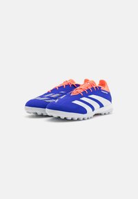 adidas Performance PREDATOR ELITE TURF - Turf football boots - lucid blue/footwear white/solar red
