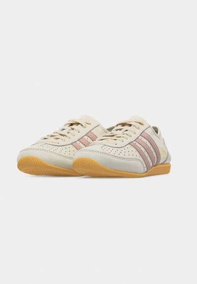 adidas gazelle silver green womens adidas Japan Shoes White 7.5