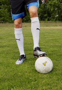 Thumbnail Image 2