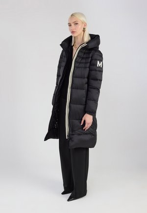 Abrigo de invierno - black