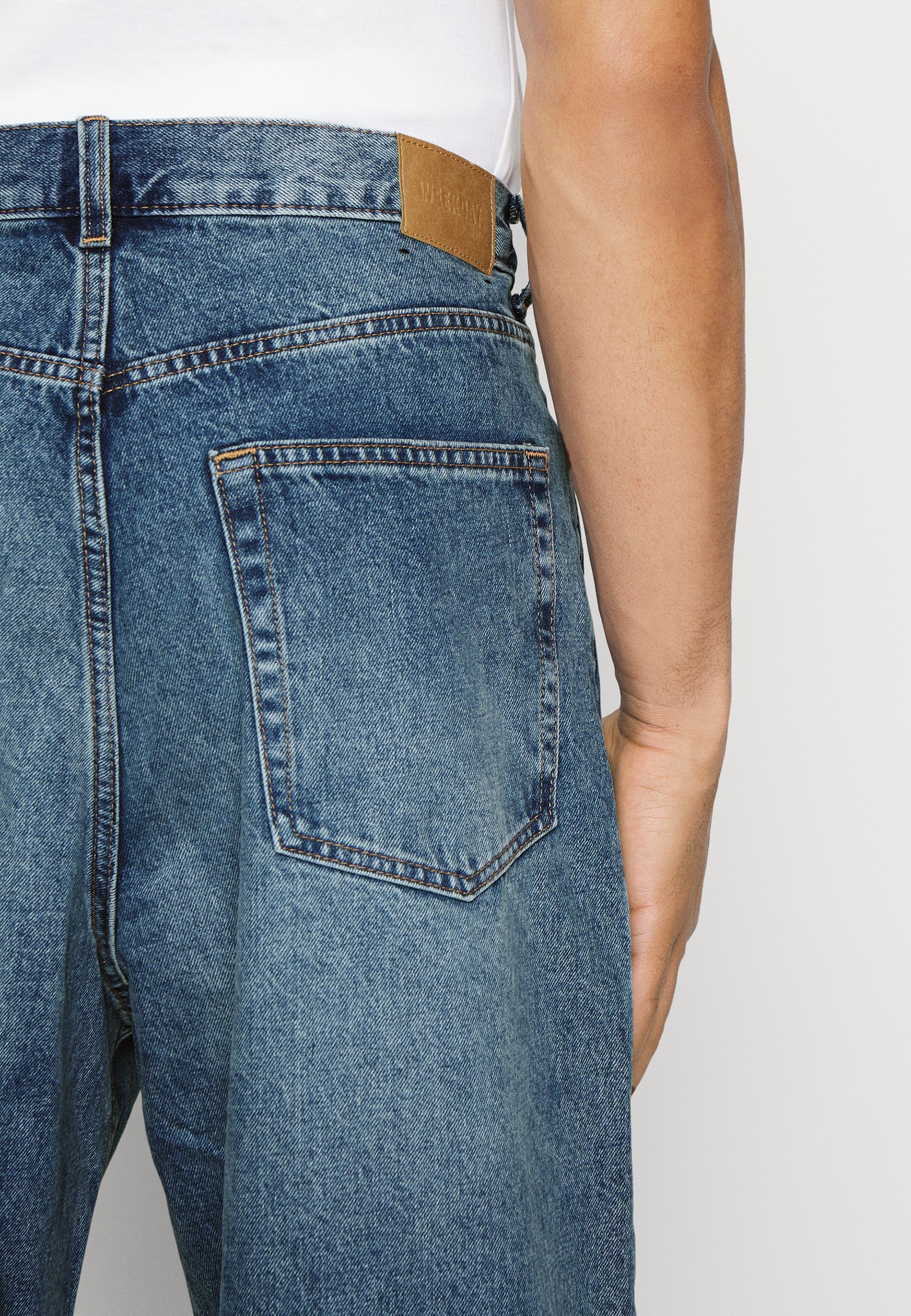 Weekday Arrow low rise straight leg jeans in seventeen blue 