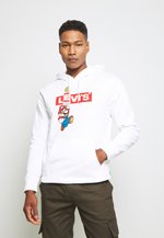 Levi's® LEVI'S® X SUPER MARIO GRAPHIC PO HOODIE- B - Sweat à capuche -  white/blanc - ZALANDO.FR