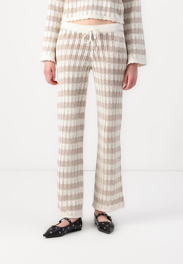 NMLAIKA PANTS - Stoffhose