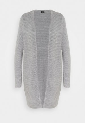 Jasnoszary, długi kardigan wykonany z teksturowanej dzianiny, z otwartym przodem i długimi rękawami, z delikatnym wzorem w paski na całej powierzchni.