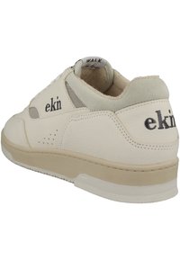 EKN Footwear YUCCA - Trainers - white yu n