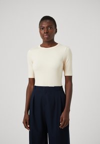 BOSS EFITA - Camiseta básica - open yellow