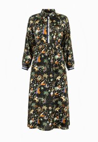 Robe noire avec un imprimé céleste et zodiacal en orange, vert et bleu. Comprend un col, une patte de boutonnage et de longues manches.