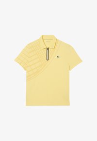 Selezionato, jaune pastel