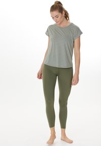 Endurance FRANZA ATMUNGSAKTIVE FUNKTIONS - Tights - tea leaf