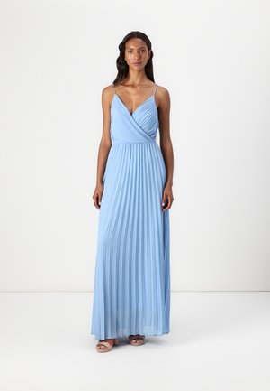 Occasion wear - frozen fjord