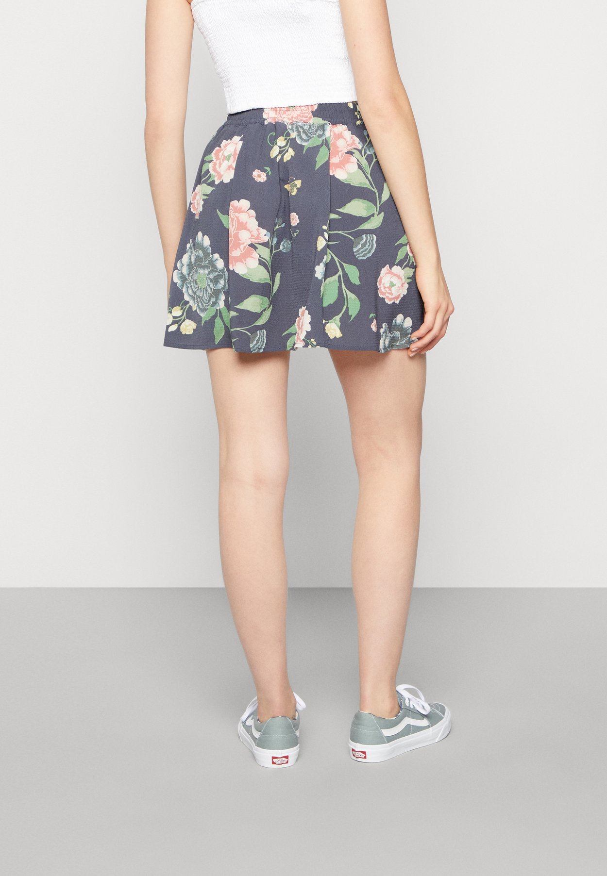 ONLNOVA LUX JASMIN SKIRT