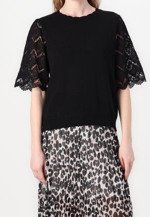 Pullover - black