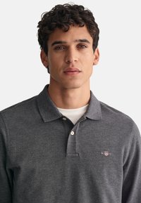 GANT SHIELD RUGGER - Poloshirt - antracit melange