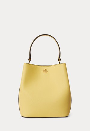 Κίτρινη δερμάτινη τσάντα χειρός με μια μόνο σκούρα λαβή και ένα μικρό χρυσό λογότυπο RL τοποθετημένο στο κέντρο κοντά στην κορυφή.