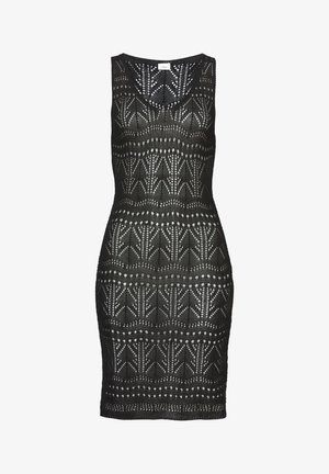 Zwarte mouwloze jurk met gebreid ontwerp, voorzien van geometrische patronen en uitsnijdingen, nauwsluitende silhouet en een v-hals.
