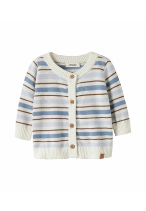 Dziecięcy kardigan z niebieskimi, białymi i brązowymi poziomymi paskami, drewnianymi guzikami z przodu oraz prążkowanym kołnierzem, mankietami i dołem.