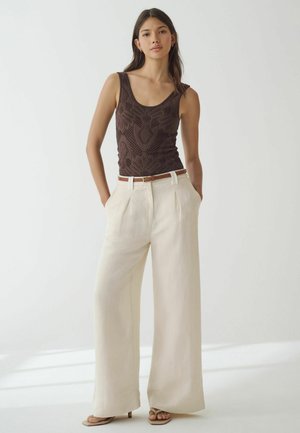 SCOOP NECK  - Top - berry red