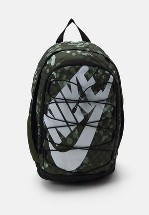 HERITAGE - Tagesrucksack - rough green/white/black