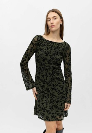 MIDI GEMUSTERTES - Dienas kleita - kambaba