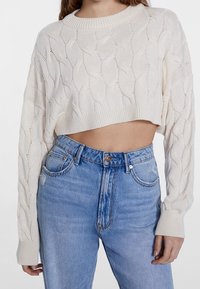 Stradivarius Sweter
