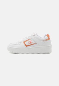 Champion FOUL PLAY PLATFORM  - Ghete baschet - white/rose gold