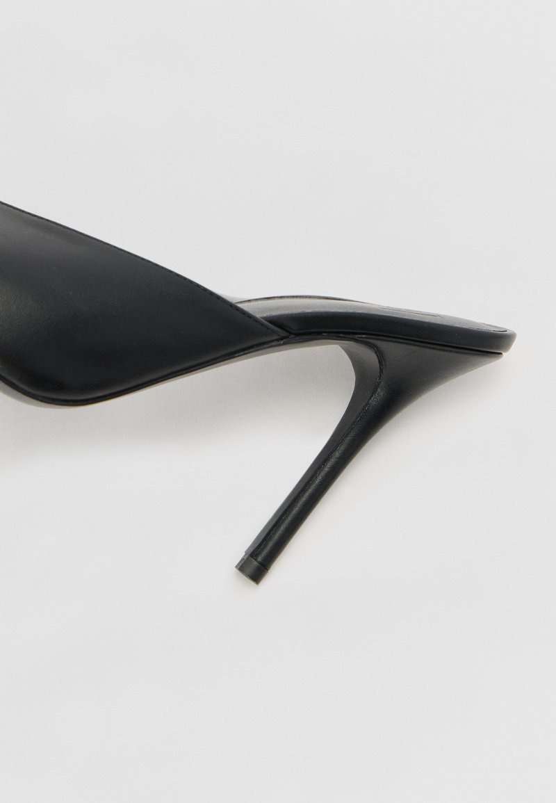 GIABORGHINI BOSS - Mules de tacón - black