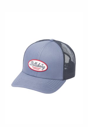 Gorra de béisbol azul claro con parte trasera de malla negra y parche con el logo de "Billabong Boardshort Company" en el frente.