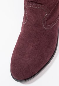 Tamaris Botines bajos - bordeaux