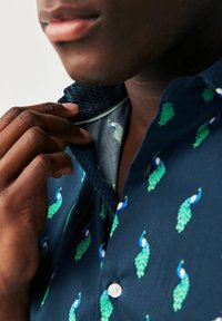 Next SHORT SLEEVE -  REGULAR FIT - Marškiniai - navy blue peacock