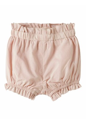 Bloomer pour bébé rose clair avec taille élastique et ouvertures aux jambes, comportant une bordure à volants sur les bords supérieur et inférieur.